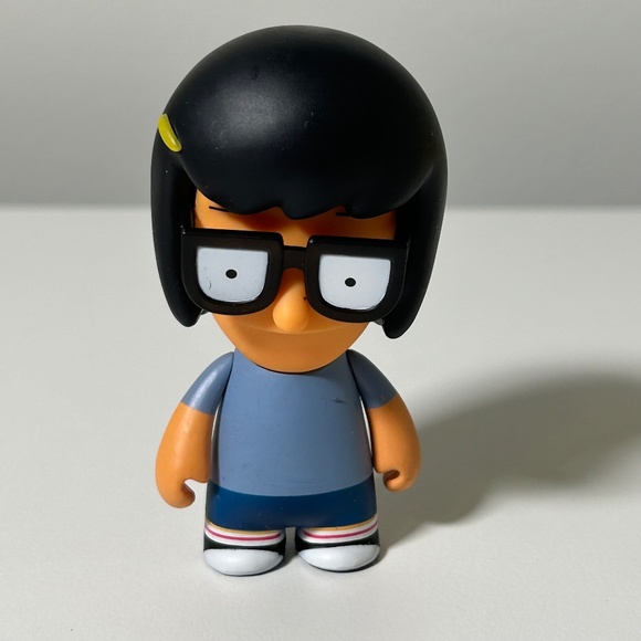 Kidrobot Series 1 Bob's Burgers Mini Figures 3" Ollie Tina Hugo Set of 3 (21C) - Picture 5 of 7